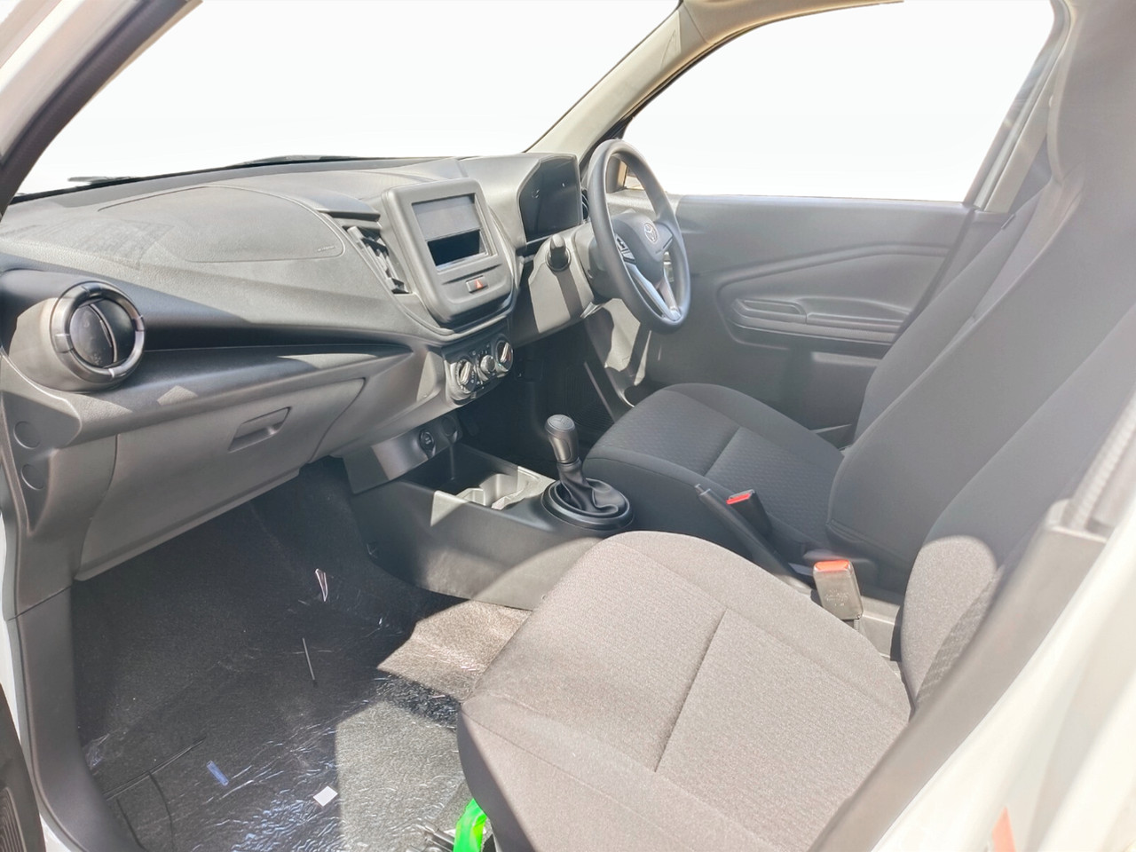 Toyota Vitz 1.0