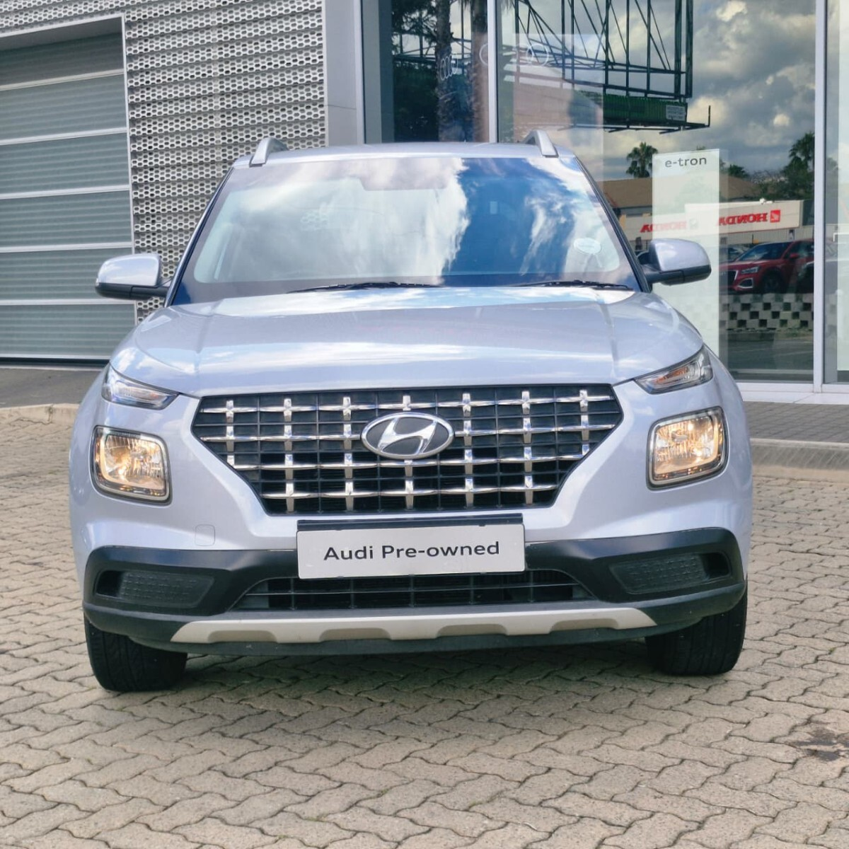 Hyundai VENUE 1.0T FLUID LIMITED EDITION