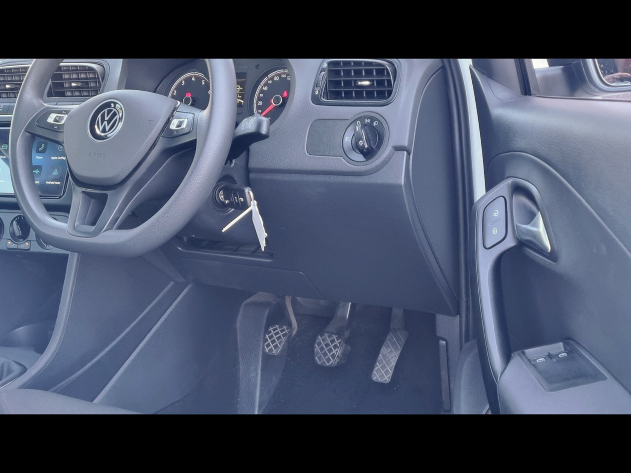 Volkswagen POLO VIVO HATCH 1.4