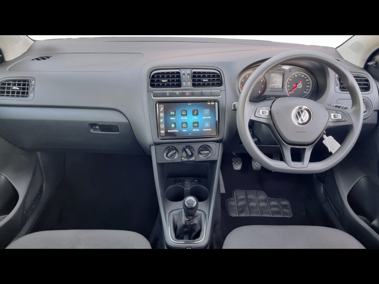 Volkswagen POLO VIVO HATCH 1.4