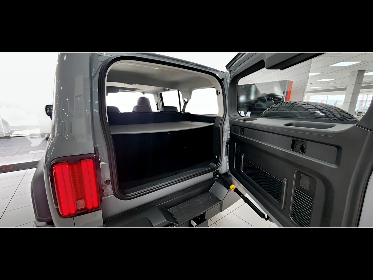 GWM TANK 300 2.4T ULTRA LUXURY 4WD