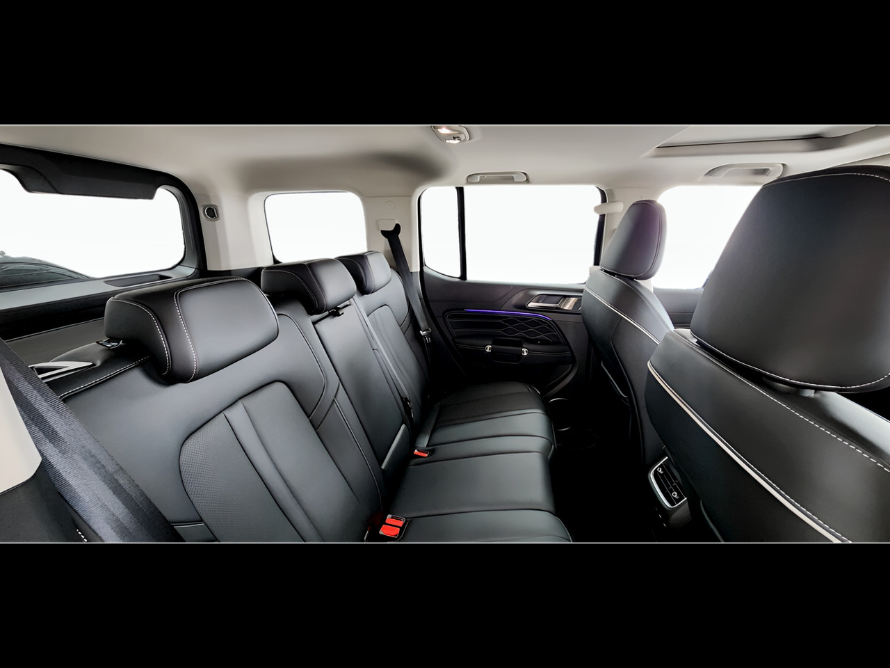 GWM TANK 300 2.4T ULTRA LUXURY 4WD