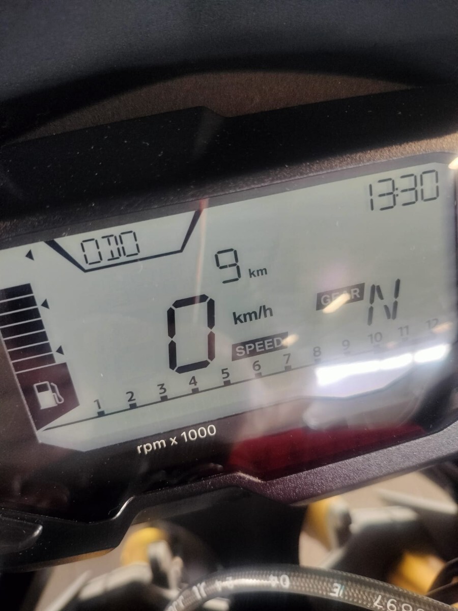 BMW G310 GS POLAR WHITE