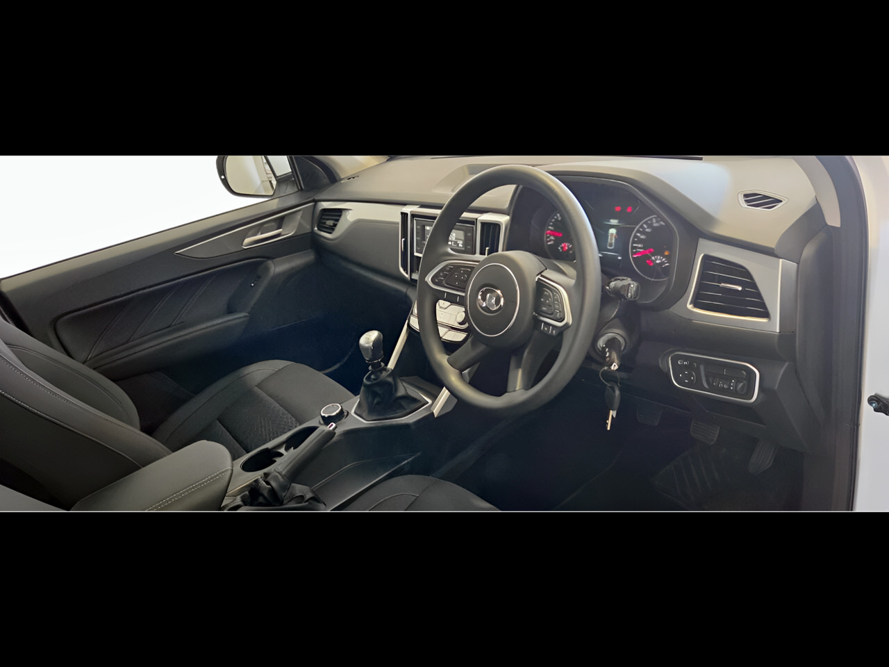 GWM P300 2.0T DOUBLE CAB SX 4X4 MANUAL