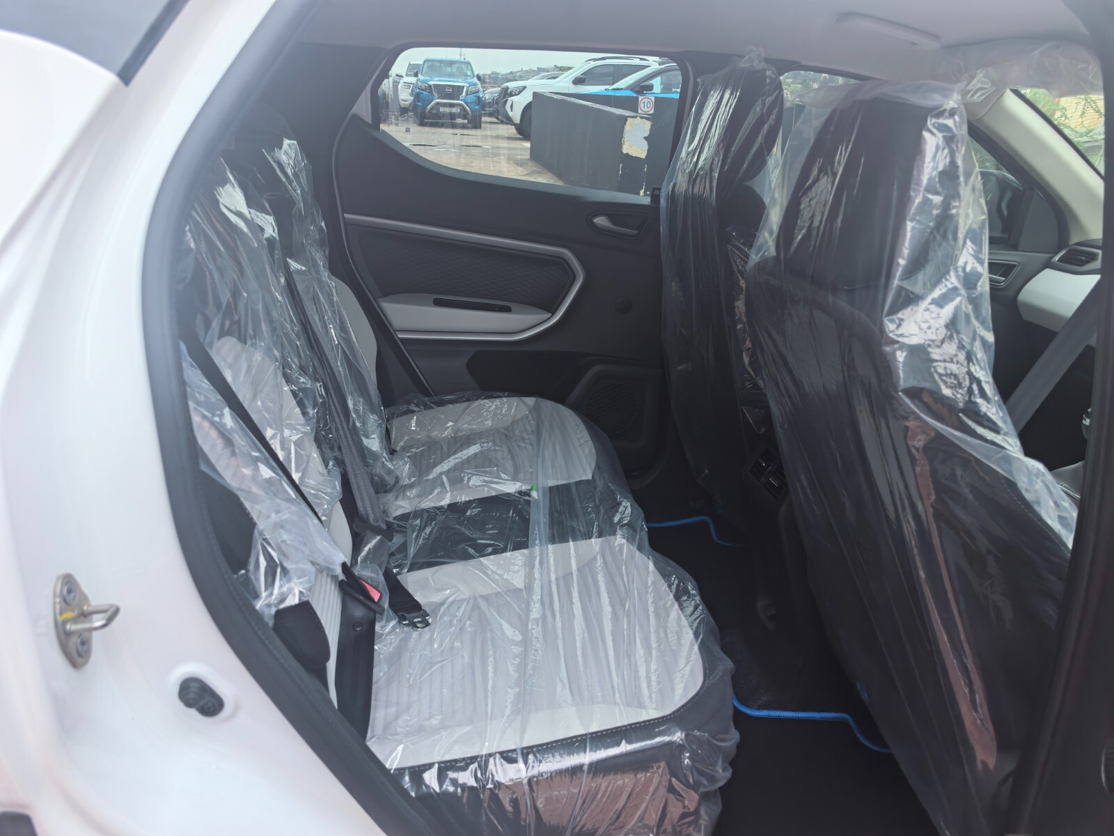 Renault KIGER 1.0 TECHNO MANUAL