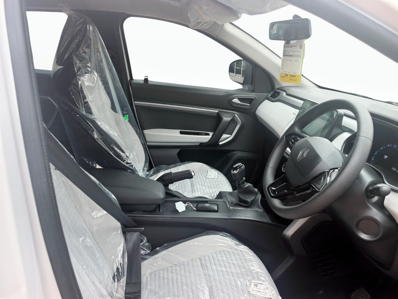 Renault KIGER 1.0 TECHNO MANUAL