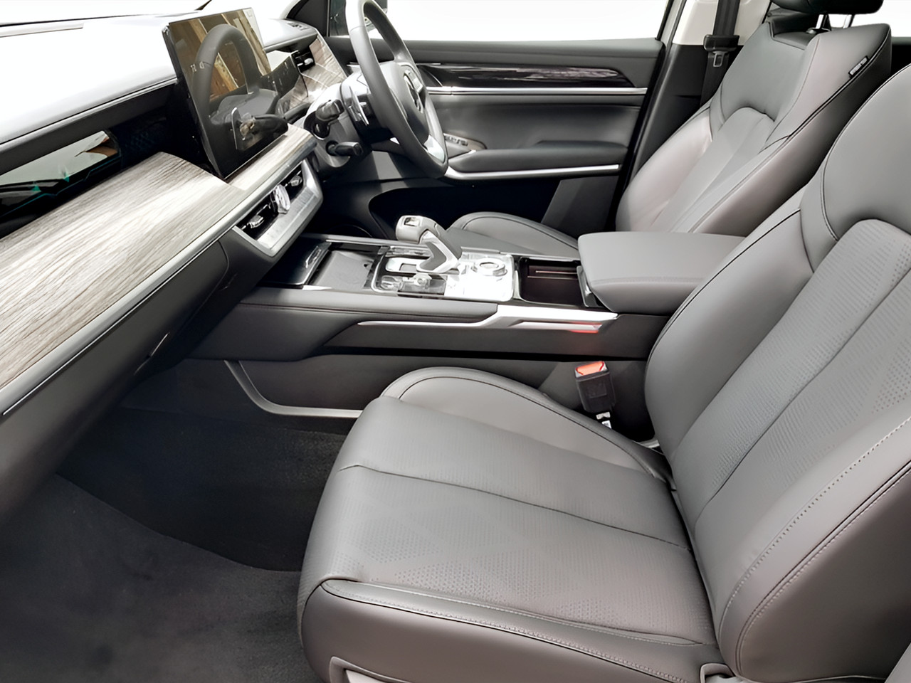 GWM P500 2.0T HEV DOUBLE CAB ULTRA LUXURY 4X4