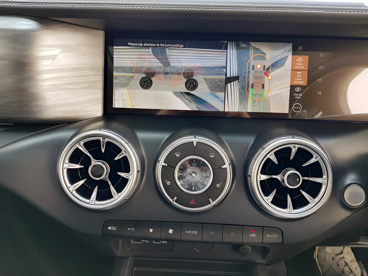 GWM TANK 300 2.4T ULTRA LUXURY 4WD