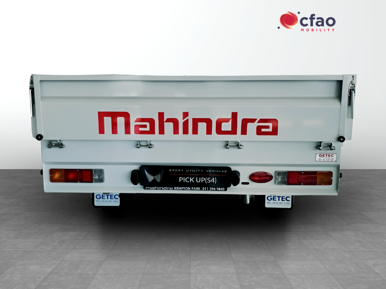 Mahindra PIK UP 2.2CRDE SINGLE CAB DROPSIDE S4 (AIRCON)