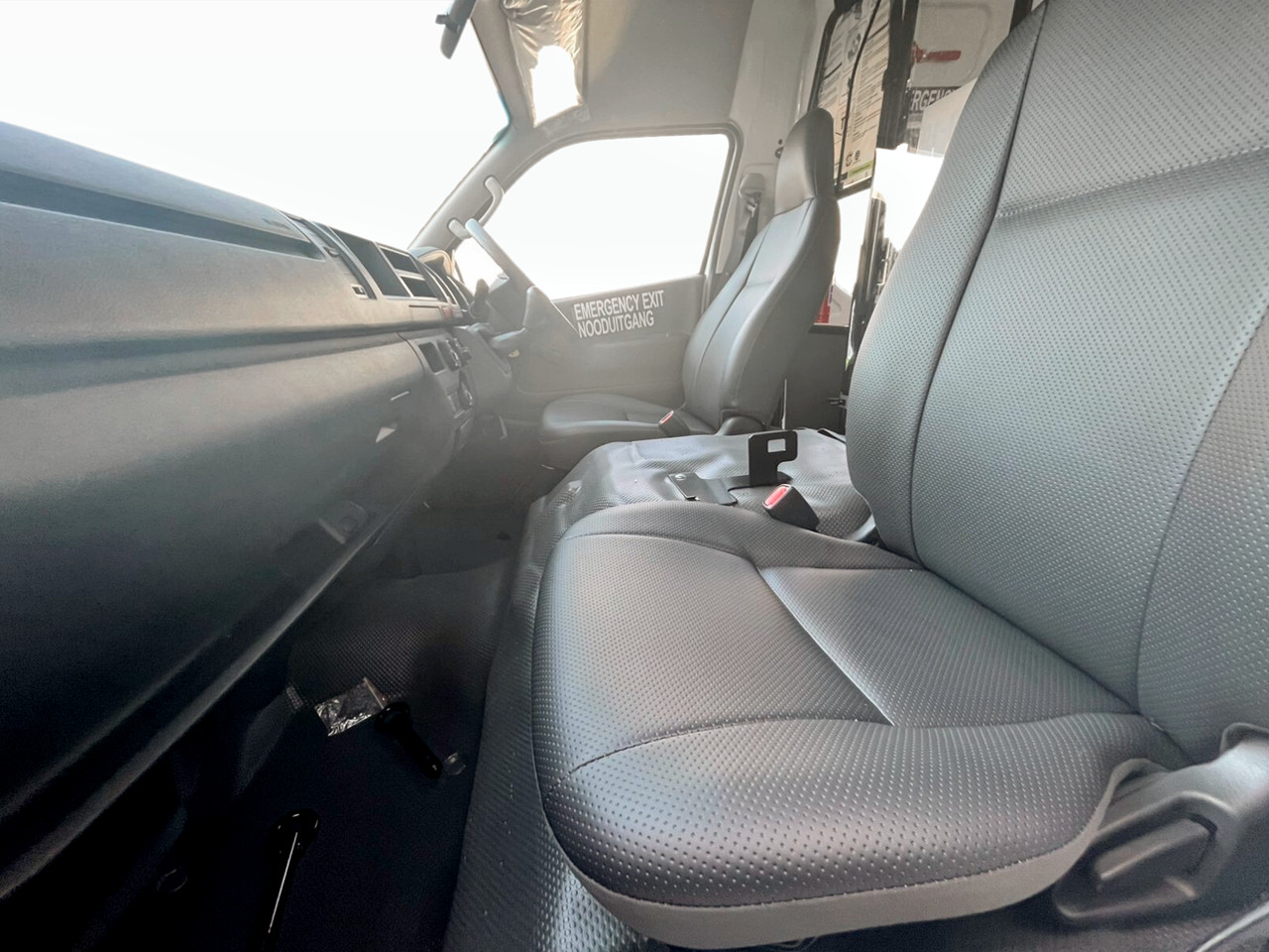 Toyota QUANTUM 2.5D-4D SES-FIKILE