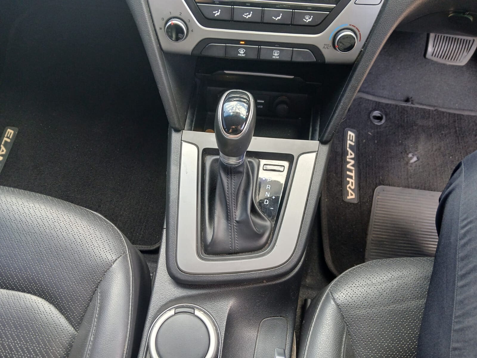 Hyundai Elantra 1.6 EXECUTIVE AUTO