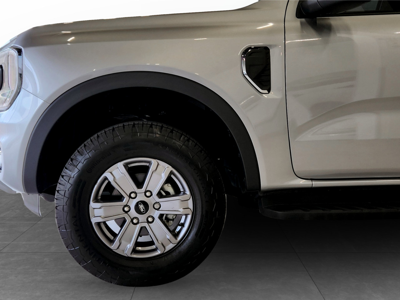 Ford Ranger 2.0D XLT HR A/T SUPER CAB P/U