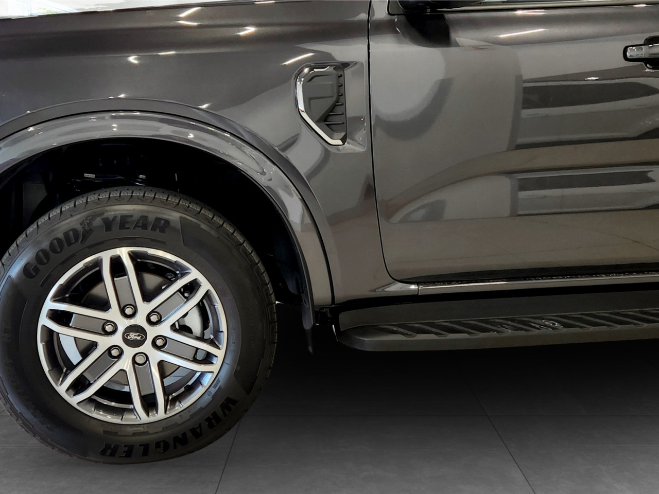 Ford EVEREST 2.0D BI-TURBO XLT A/T