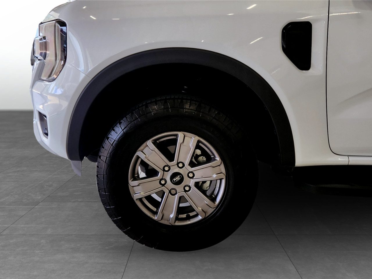 Ford Ranger 2.0D XL A/T D/C P/U