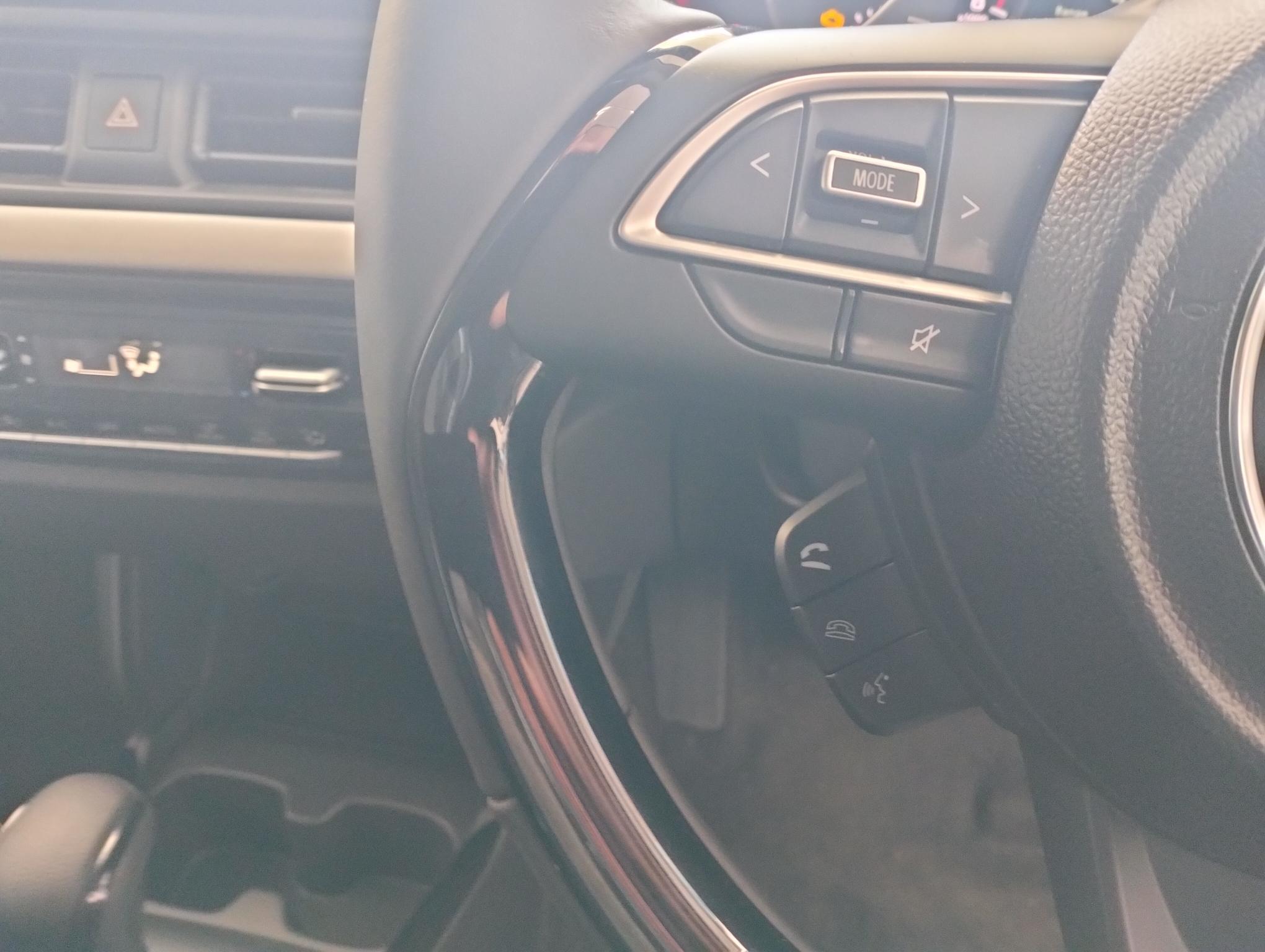 Suzuki Swift 1.2 GLX AUTO