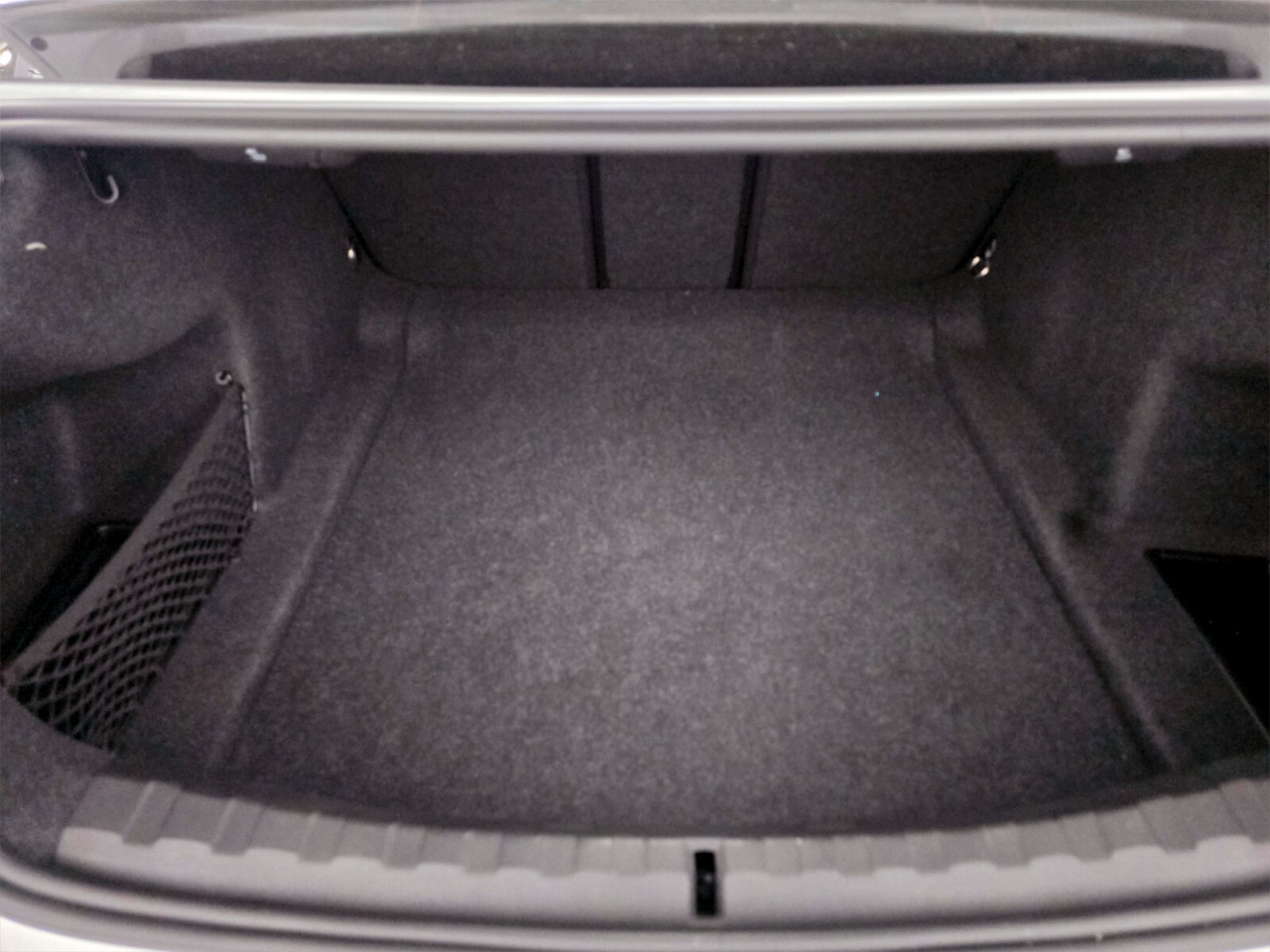 BMW 3 Series 318i M SPORT A/T (G20)
