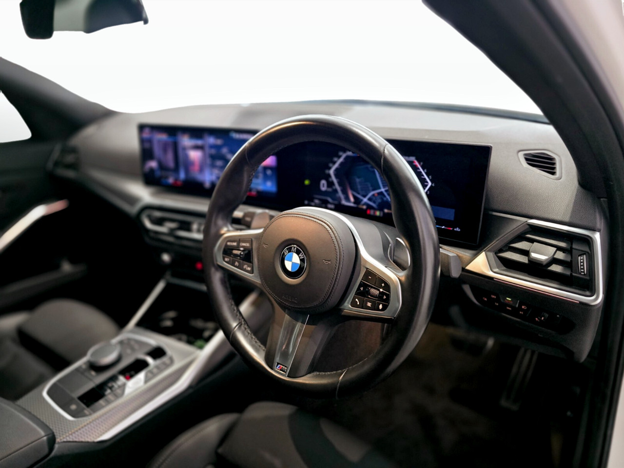 BMW 3 Series 318i M SPORT A/T (G20)