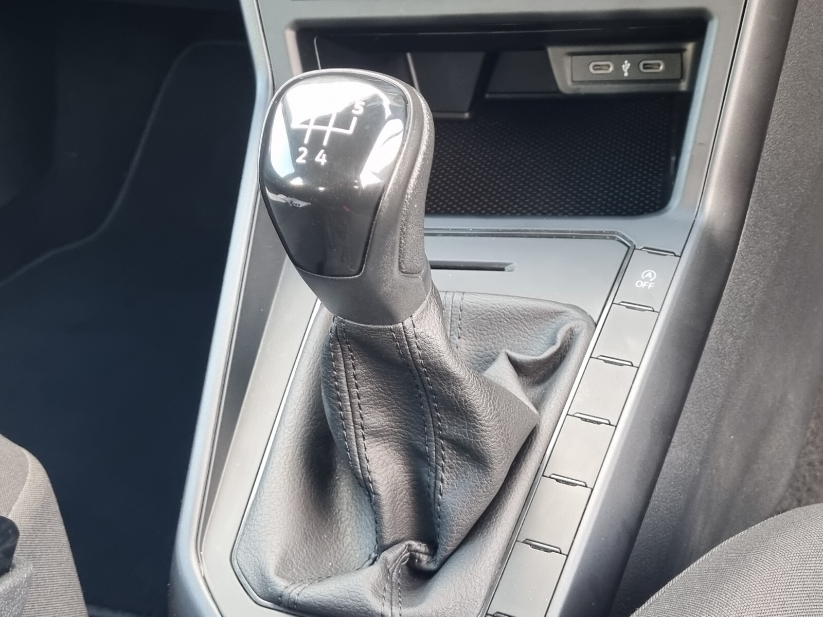 Volkswagen Polo HATCH 1.0TSI 70KW