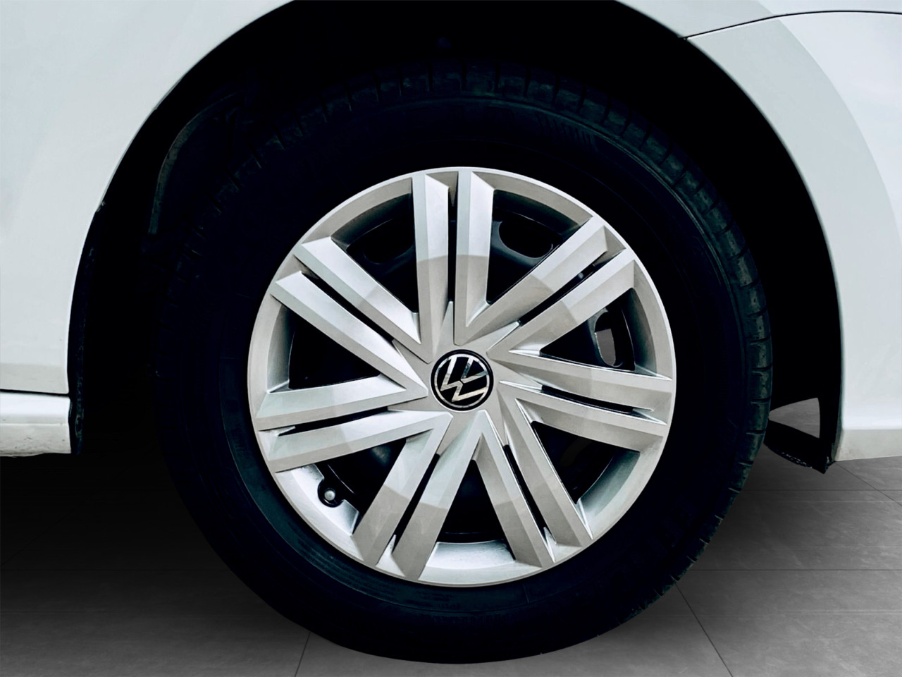 Volkswagen POLO VIVO HATCH 1.4