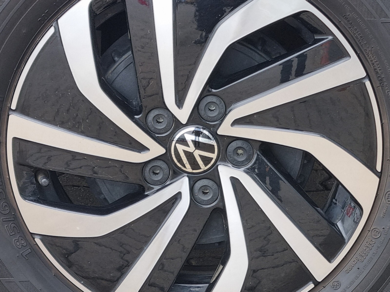 Volkswagen Polo HATCH 1.0TSI 70KW