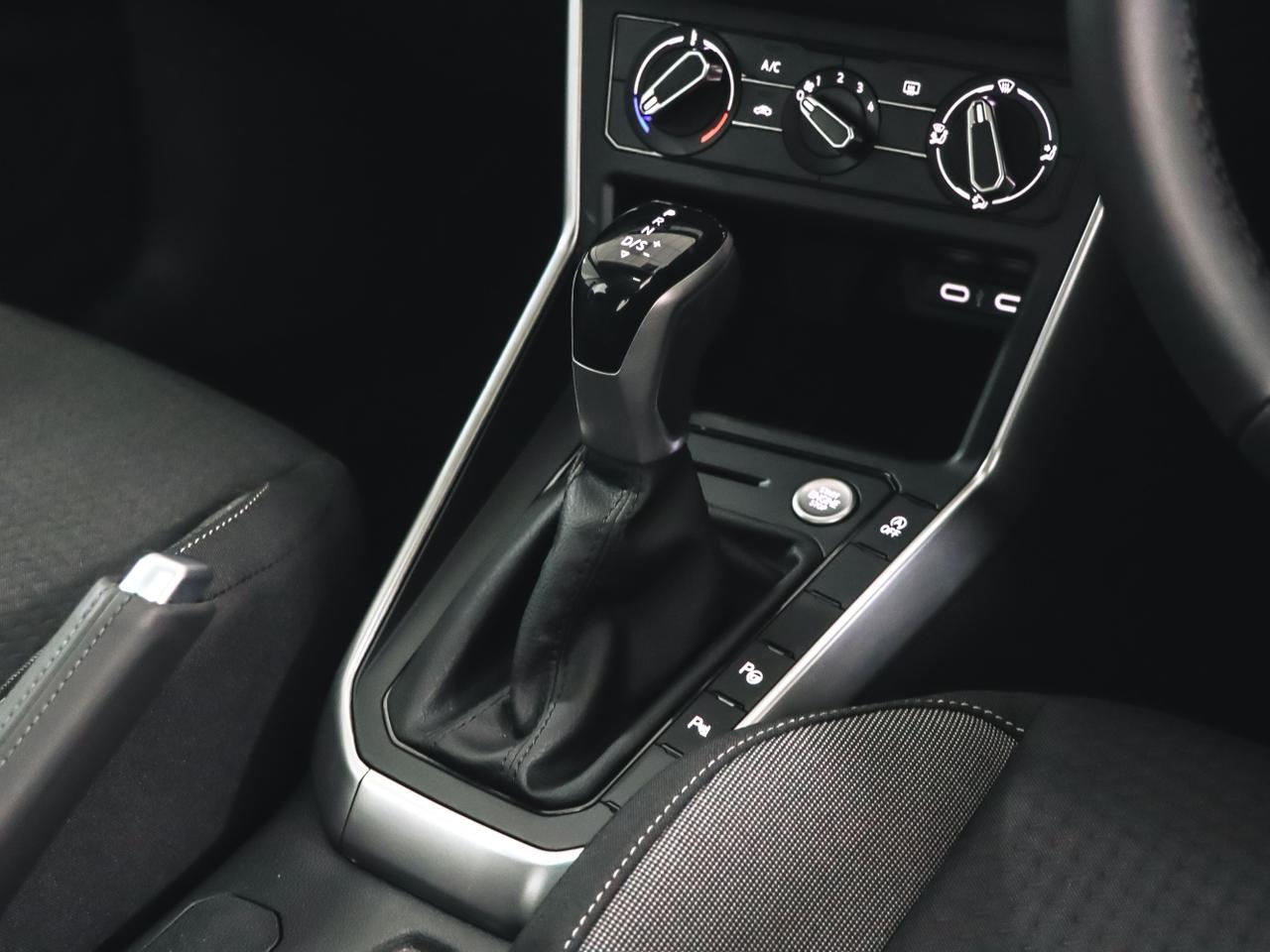 Volkswagen Polo 1.0 TSI LIFE DSG