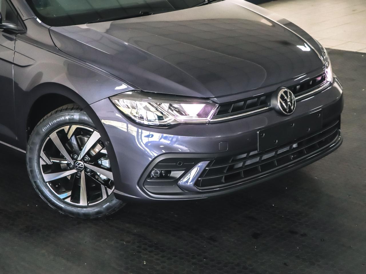 Volkswagen Polo 1.0 TSI LIFE DSG
