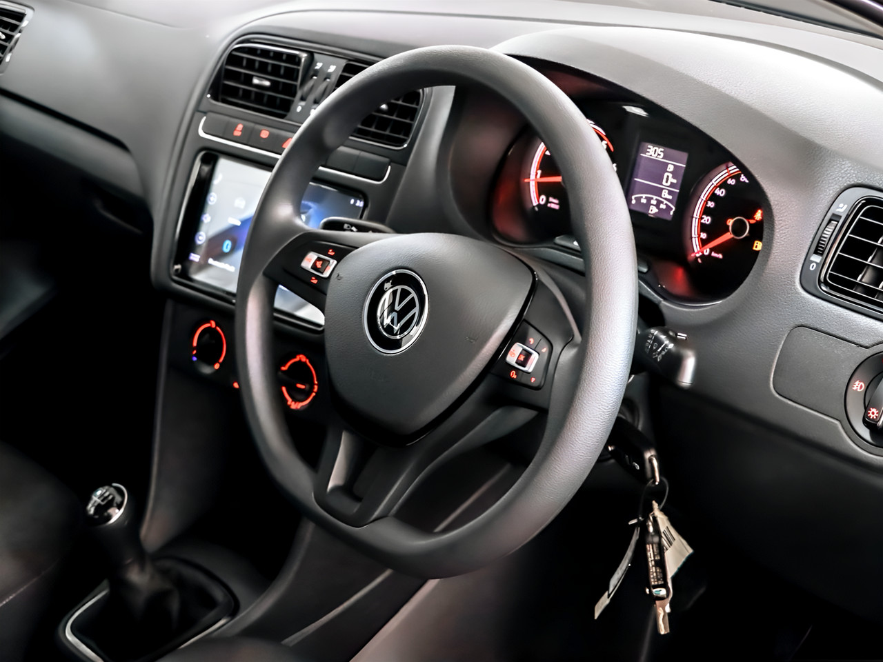 Volkswagen POLO VIVO 1.4 LIFE