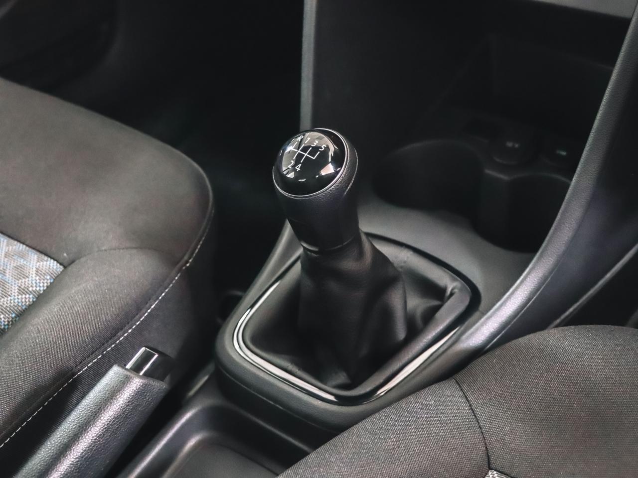 Volkswagen POLO VIVO 1.4 LIFE