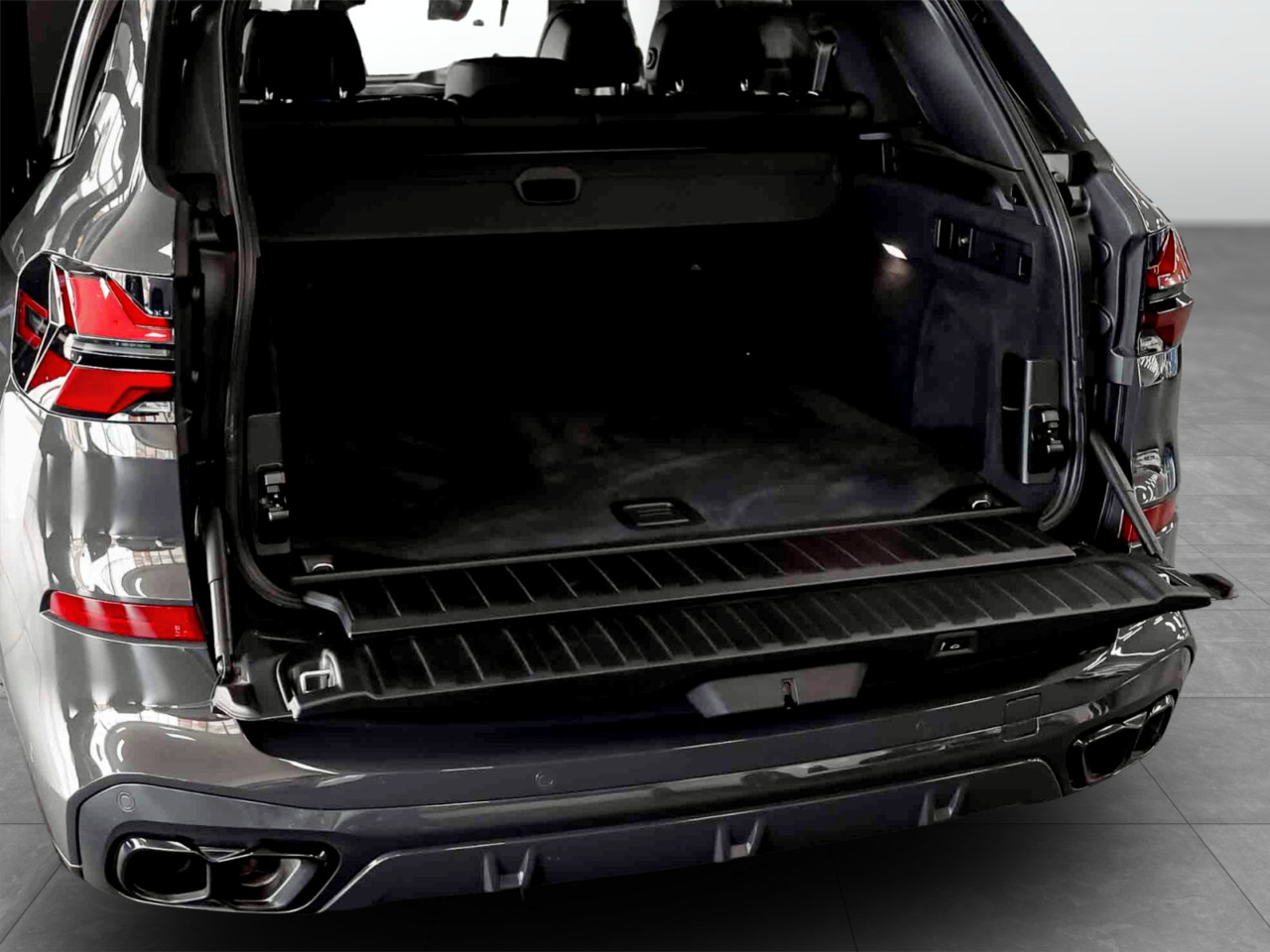 BMW X5 M60i M SPORT PRO (G05)