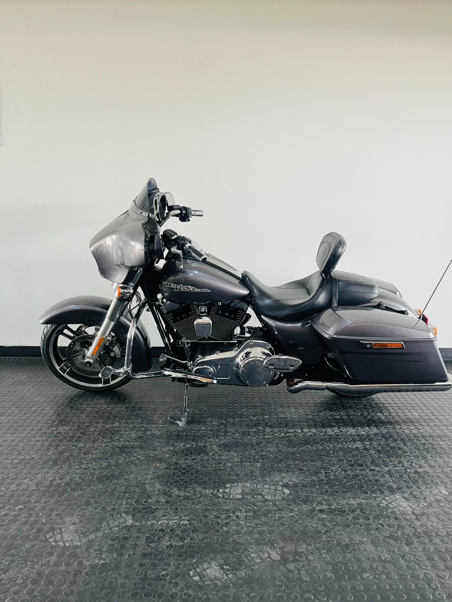 Harley-Davidson TOURING STREET GLIDE SPECIAL