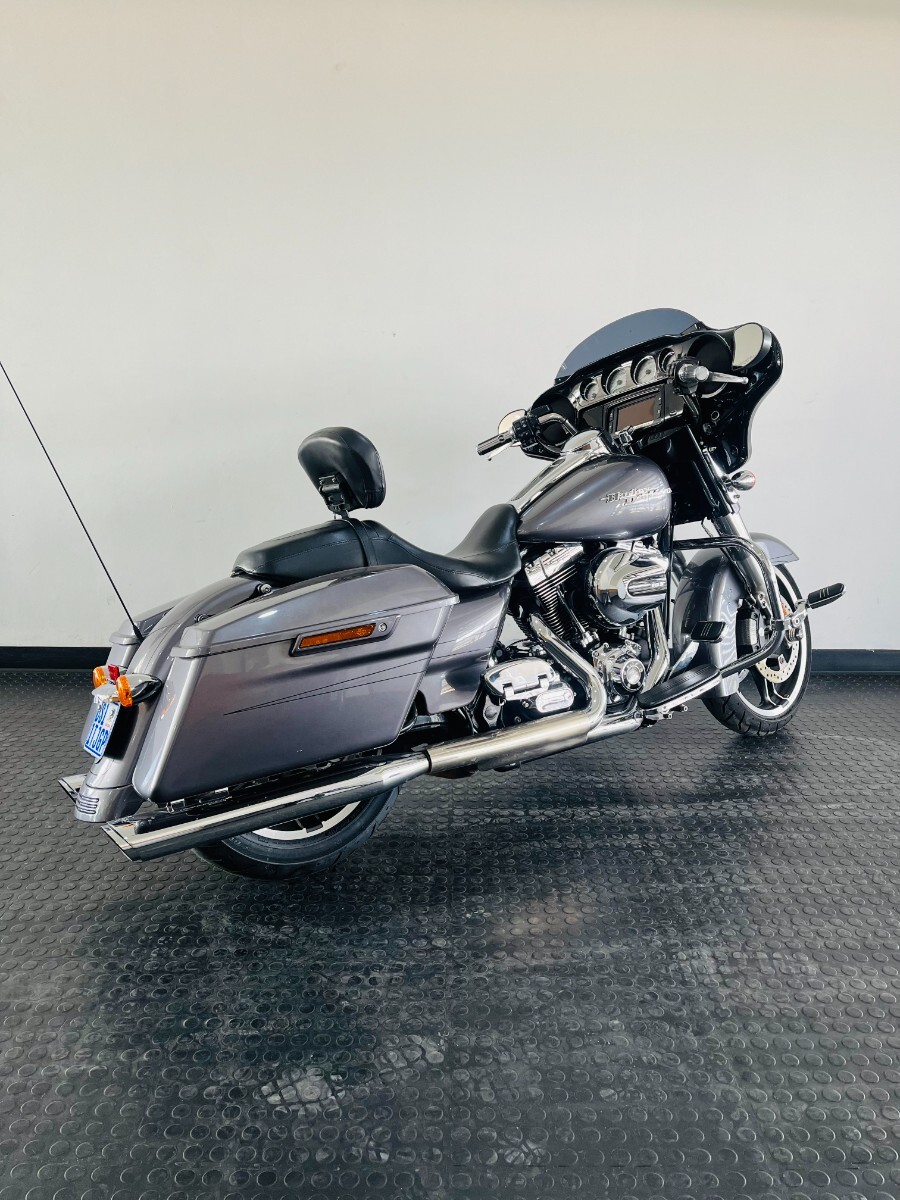 Harley-Davidson TOURING STREET GLIDE SPECIAL
