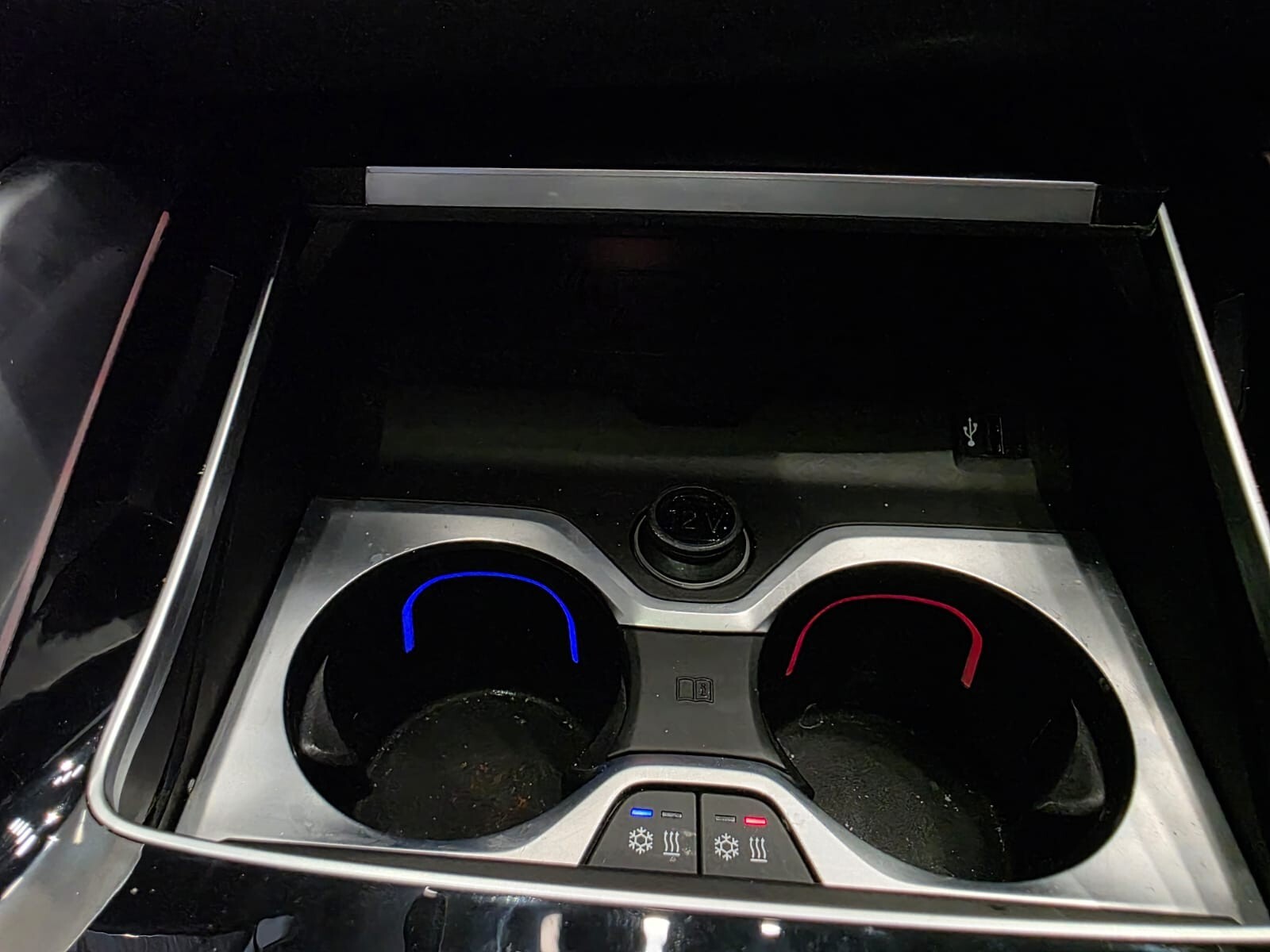 BMW X6 M60i M SPORT PRO (G06)