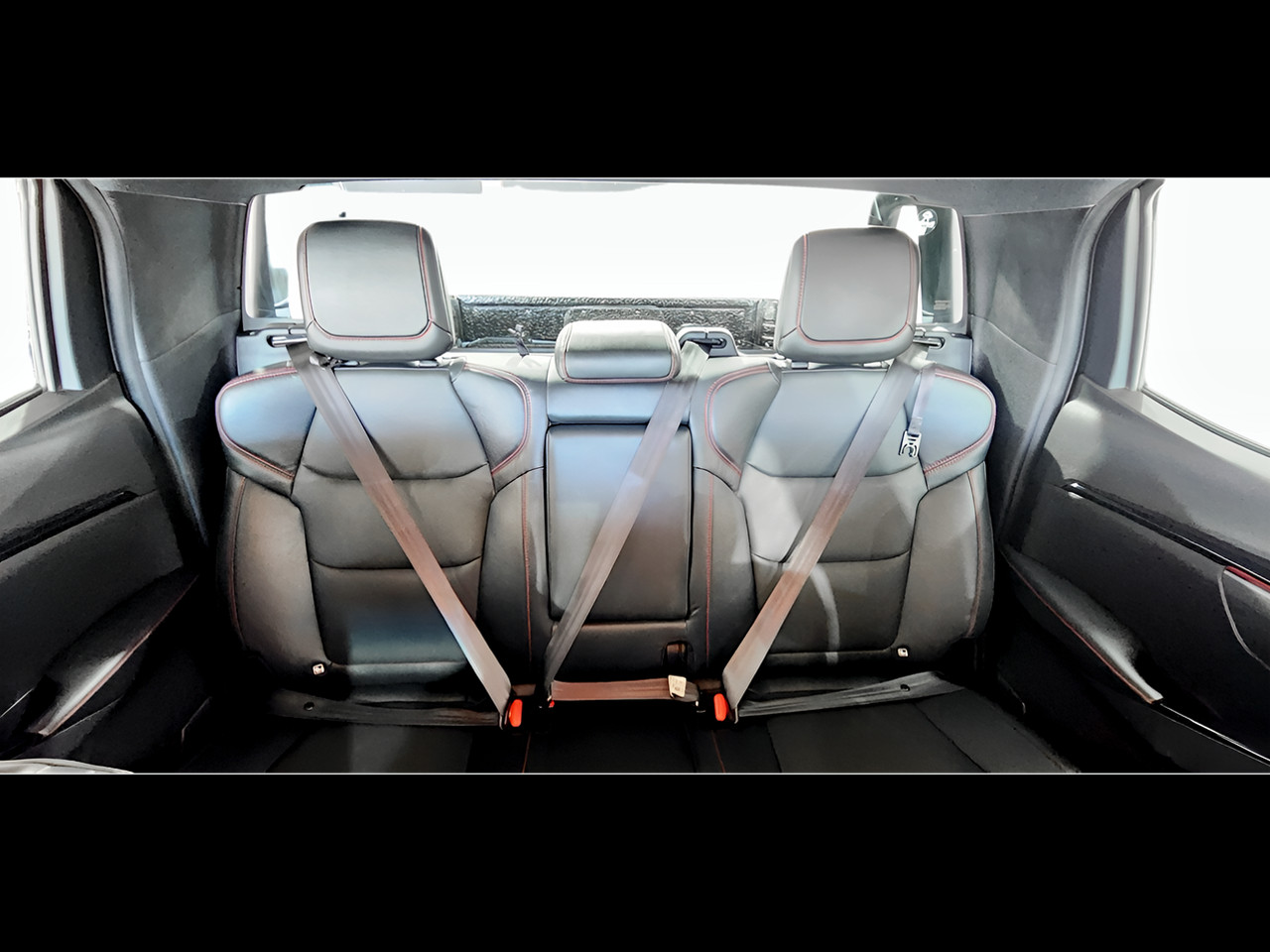 Isuzu D-Max 1.9 Ddi D/Cab 4×4 X-RIDER Black A/T RHD