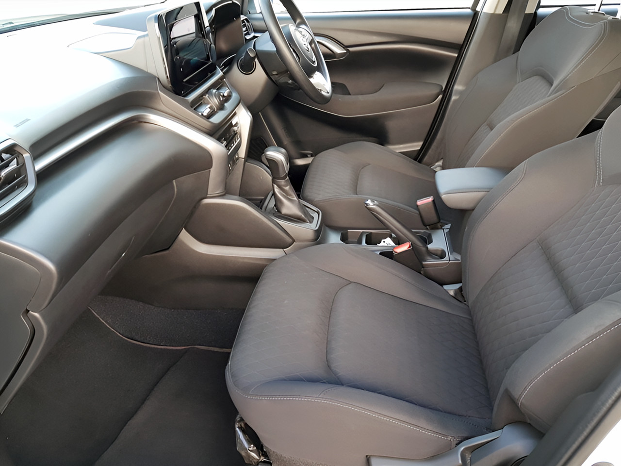Toyota Urban Cruiser 1.5 XR AUTO