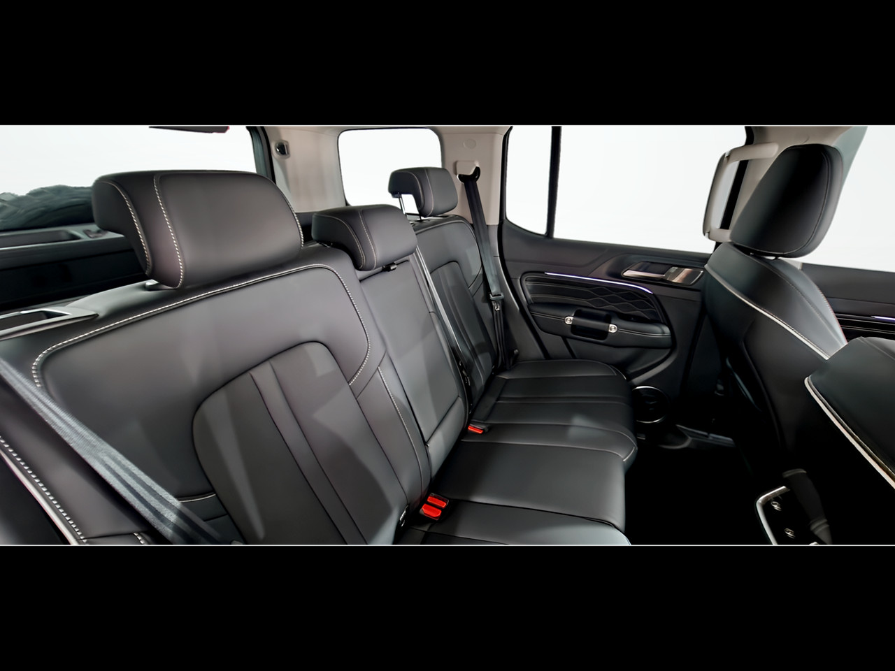 GWM TANK 300 2.4T ULTRA LUXURY 4WD