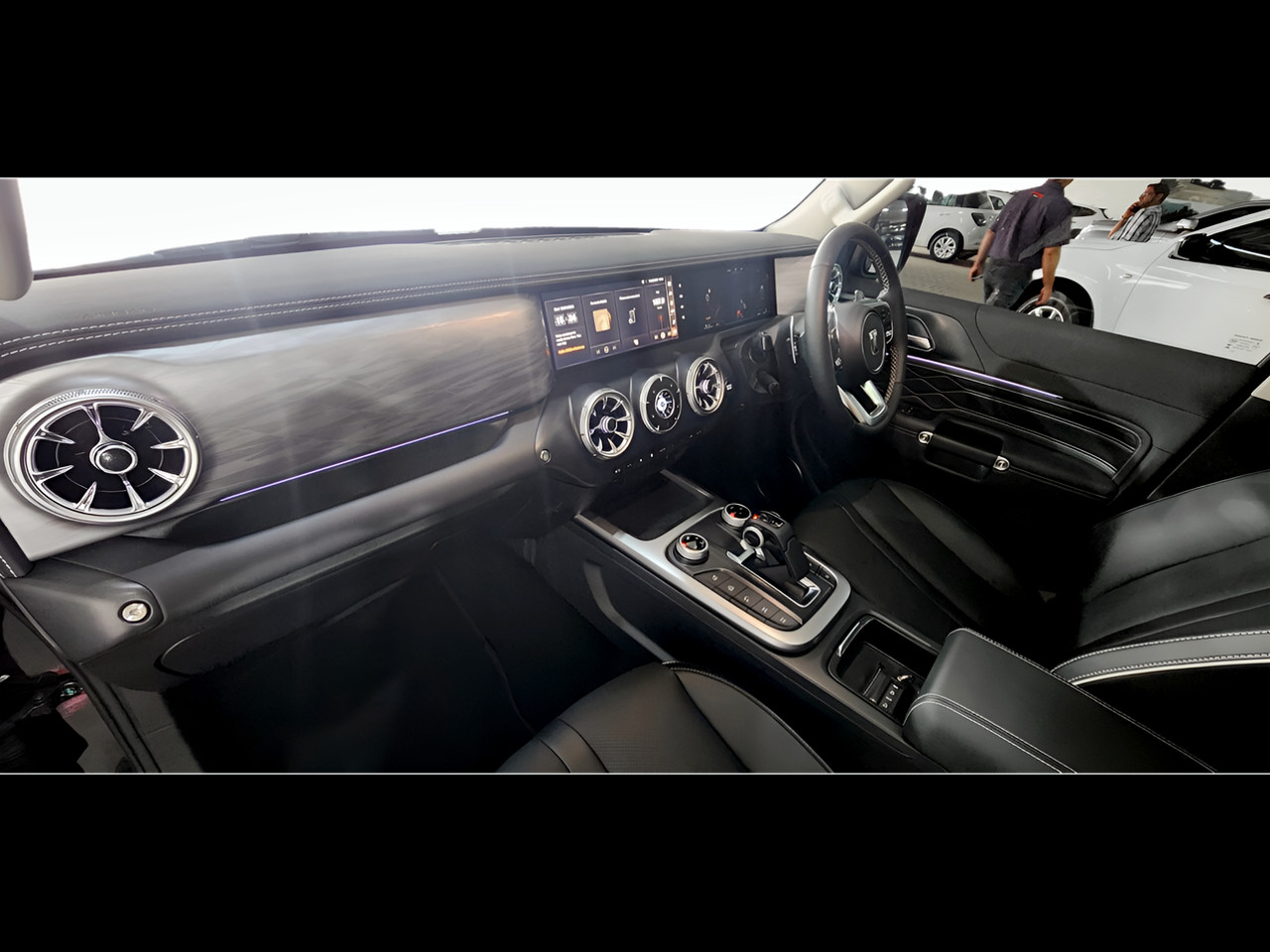 GWM TANK 300 2.4T ULTRA LUXURY 4WD