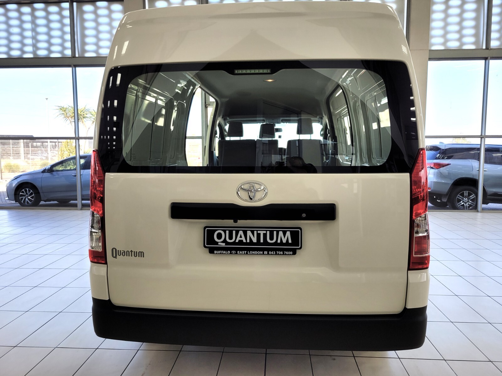 Toyota QUANTUM 2.8 SLWB PANEL VAN