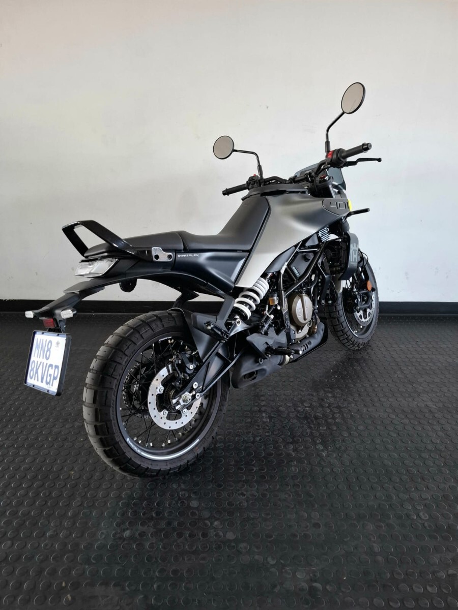 Husqvarna TE 401 SVARTPILEN