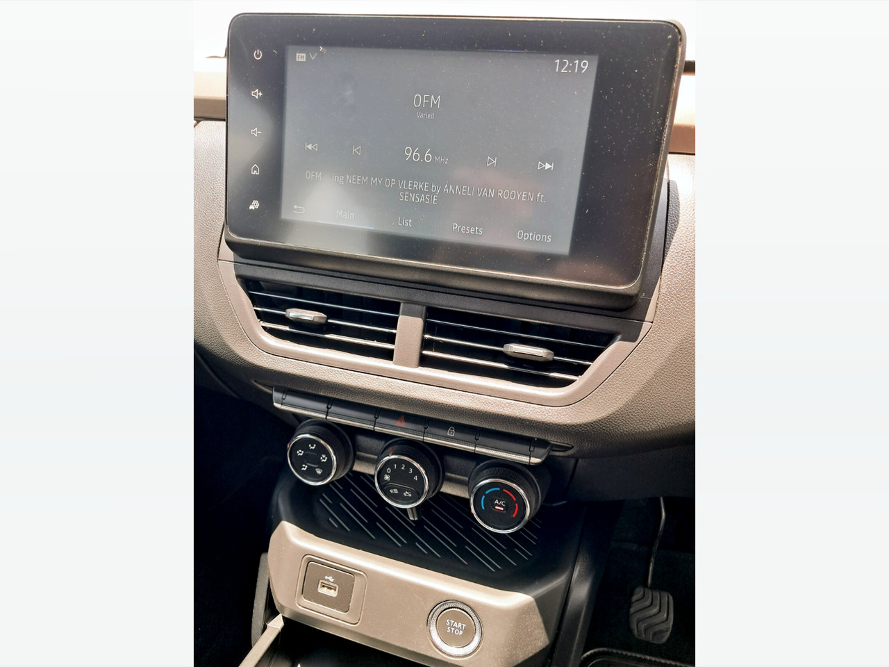 Renault KIGER 1.0 ZEN MANUAL