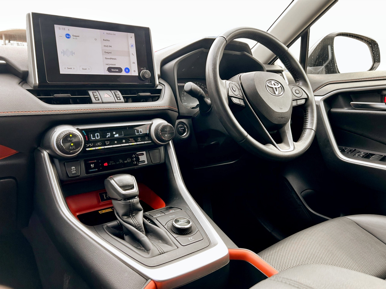 Toyota RAV4 2.5 HYBRID GX-R E-FOUR