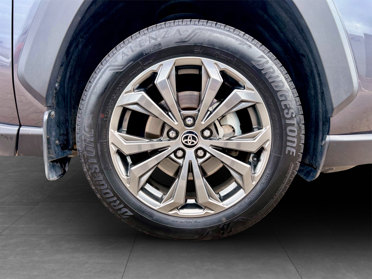 Toyota RAV4 2.5 HYBRID GX-R E-FOUR
