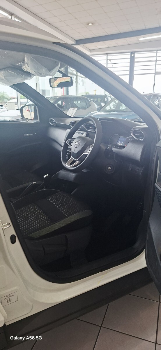 Nissan MAGNITE 1.0 VISIA AUTO