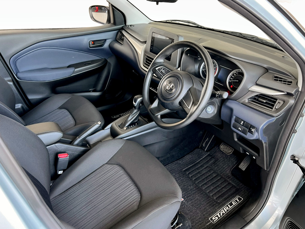 Toyota Starlet 1.5 XS AUTO