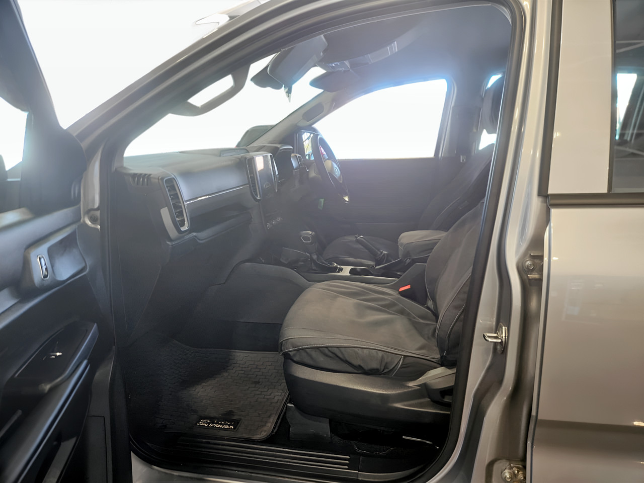 Ford Ranger 2.0D XL A/T D/C P/U