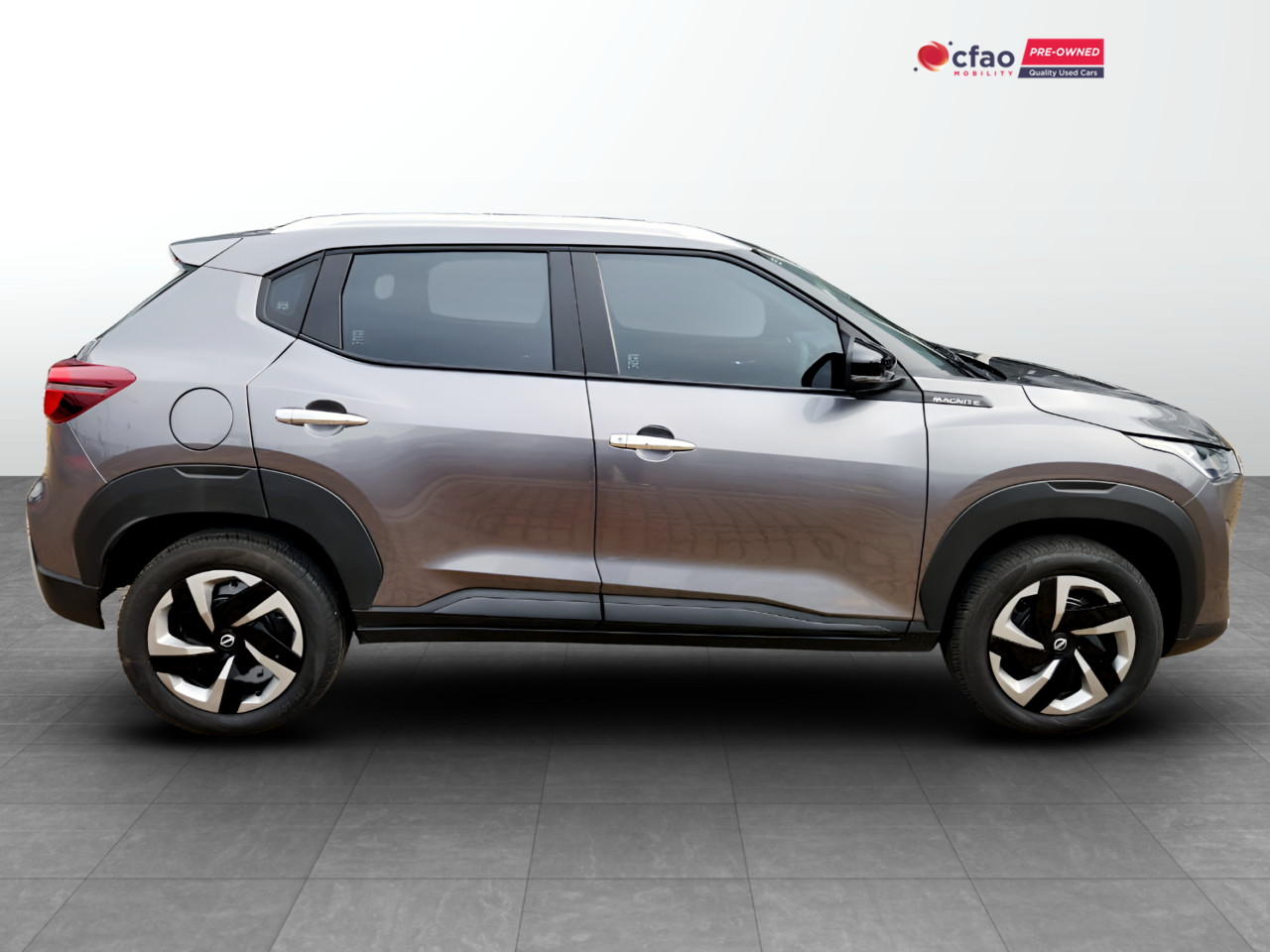 Nissan MAGNITE 1.0 VISIA MANUAL