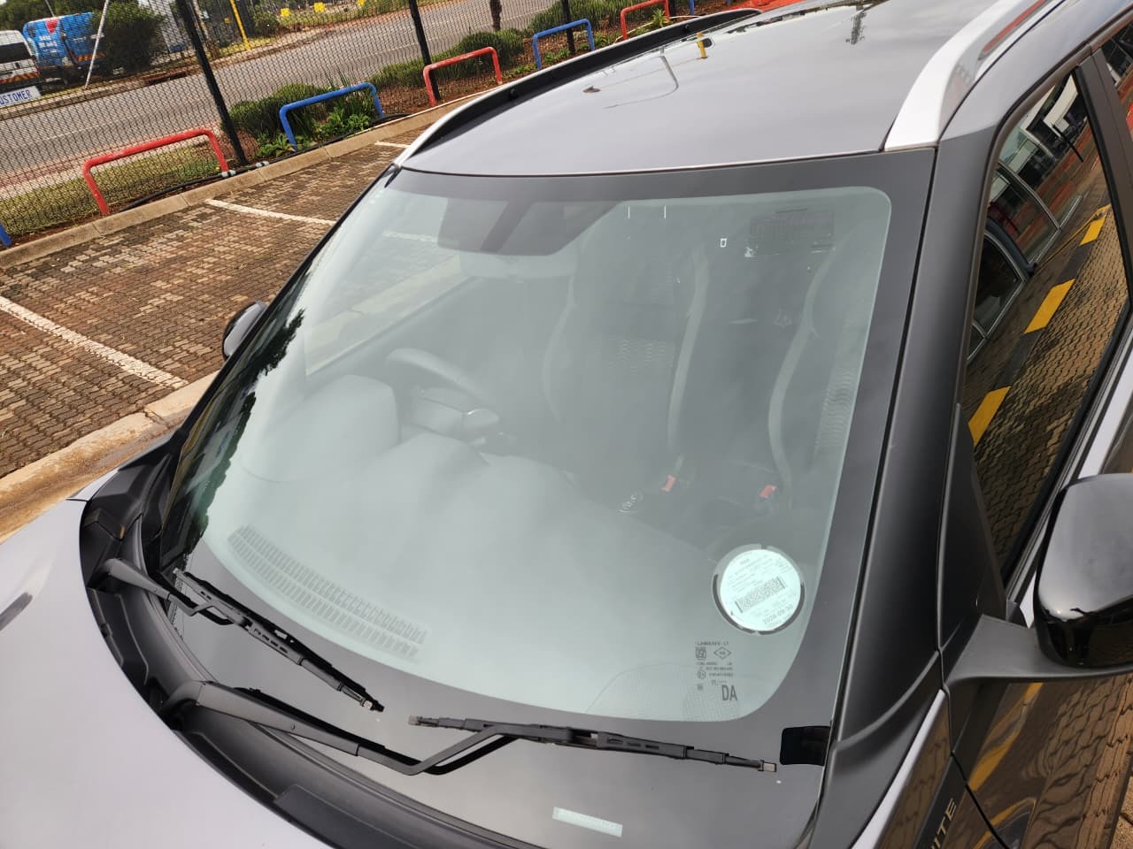 Nissan MAGNITE 1.0 VISIA MANUAL