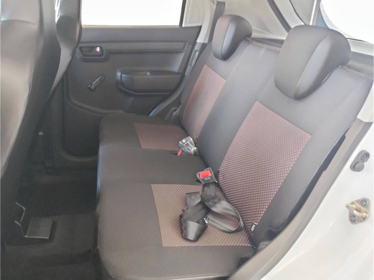 Suzuki S-PRESSO 1.0 GL+