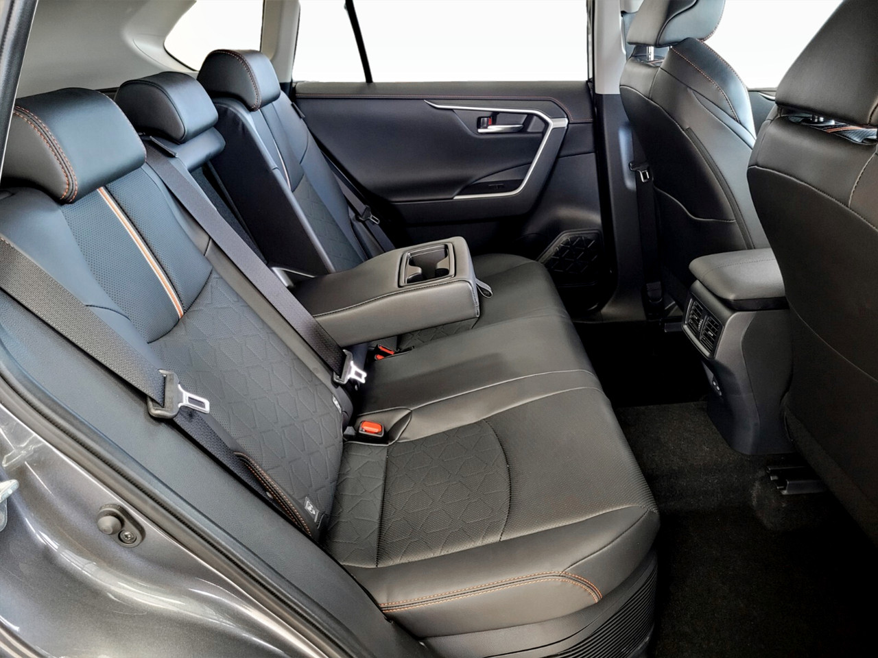 Toyota RAV4 2.5 HYBRID GX-R E-FOUR