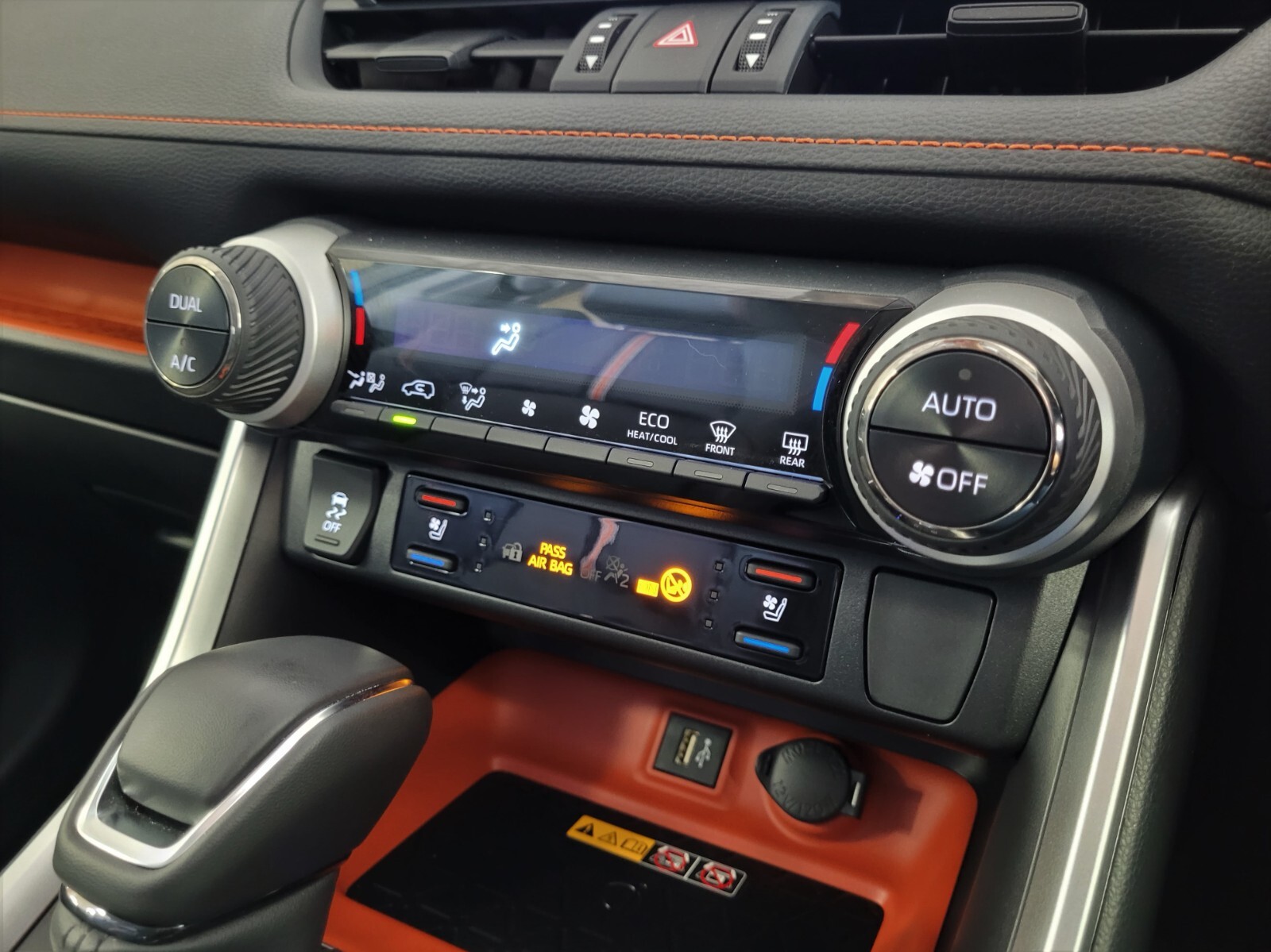 Toyota RAV4 2.5 HYBRID GX-R E-FOUR