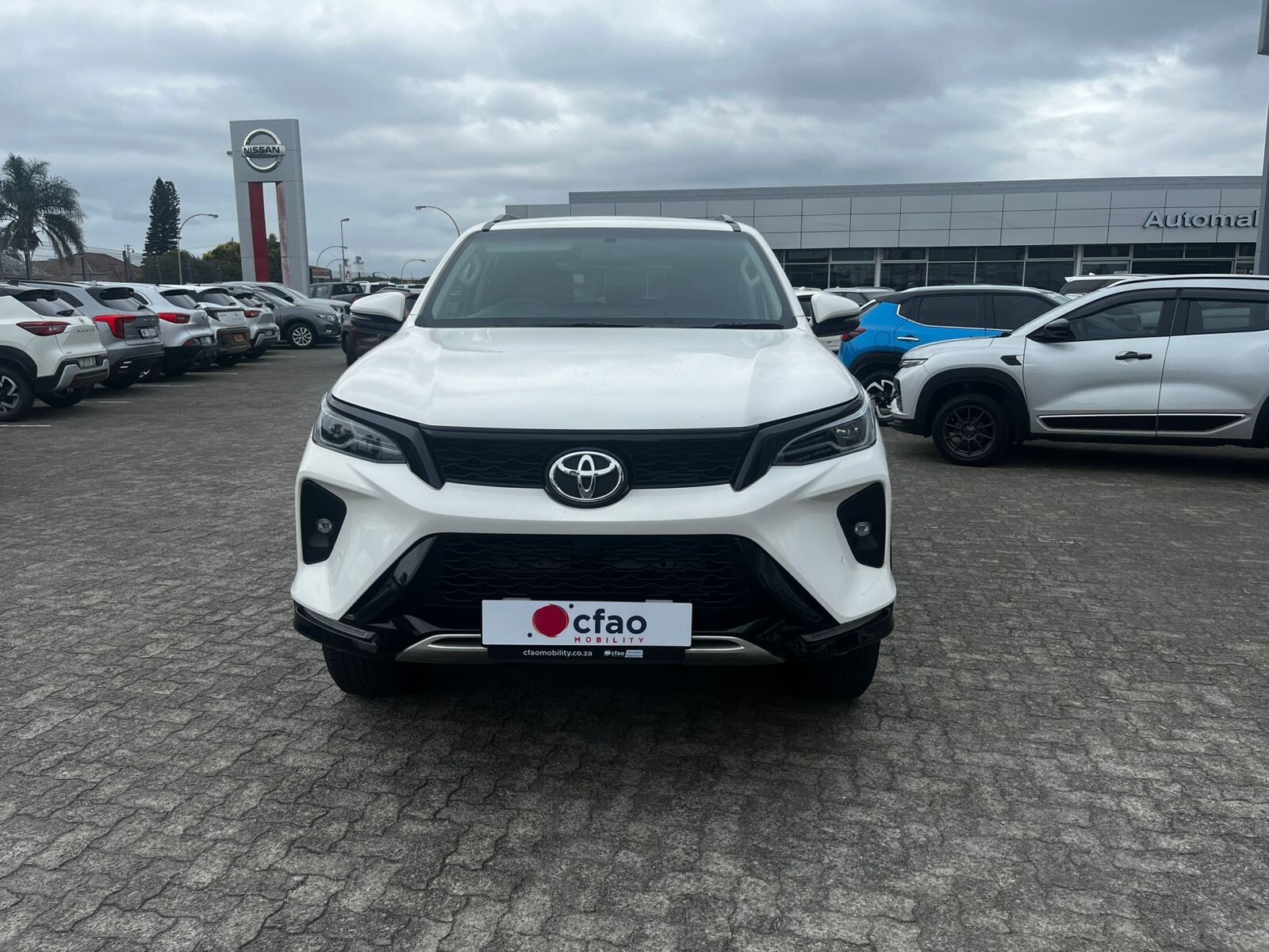Toyota Fortuner 2.4GD-6 R/B A/T